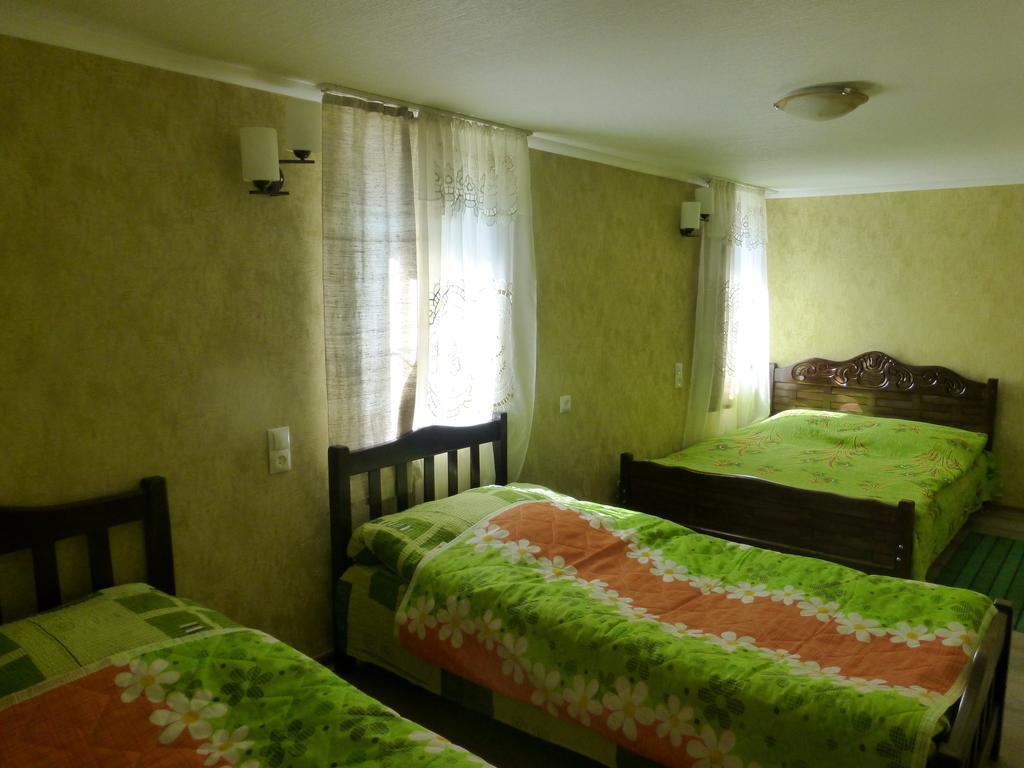 Ushguli Panorama Guest House Ruang foto